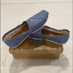Toms Classic Blue Slub Chambray Shoes - NEW